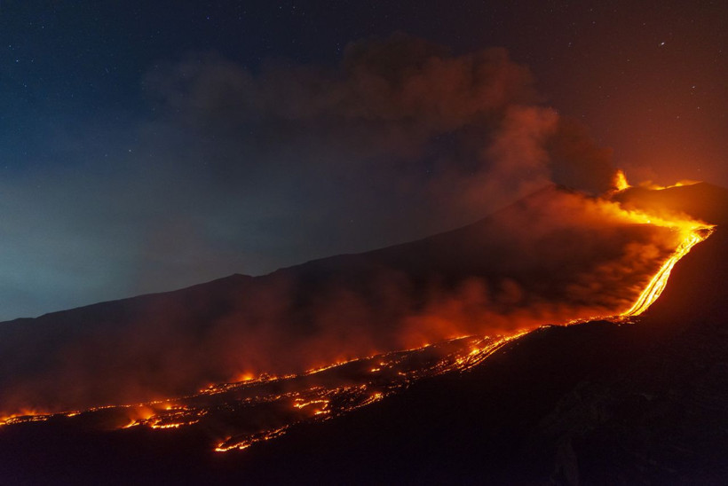Sicilya'da kırmızı alarm: Etna yeniden uyandı - Resim: 1