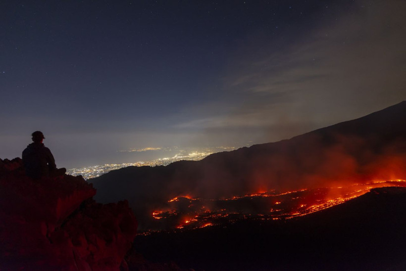 Sicilya'da kırmızı alarm: Etna yeniden uyandı - Resim: 9