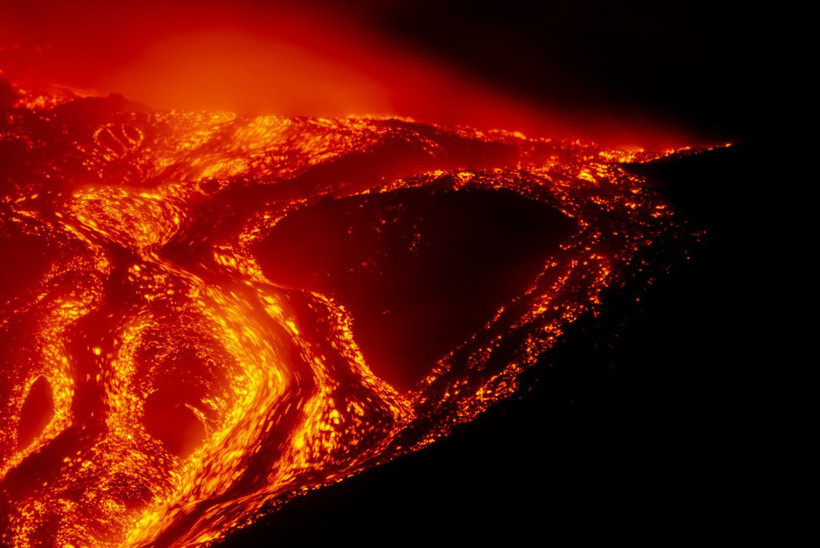 Sicilya'da kırmızı alarm: Etna yeniden uyandı - Resim: 10