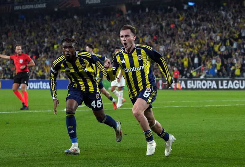 Fenerbahçe Avrupa Ligi'nde ilk puanını aldı - Resim : 1