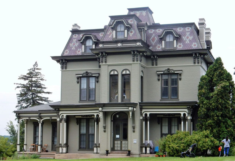 1 dolara aldı, 1.1 milyon dolara satıyor! Yıllarca kiraya verdi, servet sahibi oldu - Resim: 2