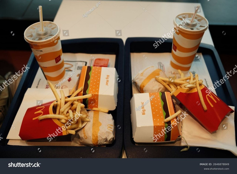 Yılda 2 milyon TL'den az kazananlar hamburger yemeyi azalttı - Resim: 13