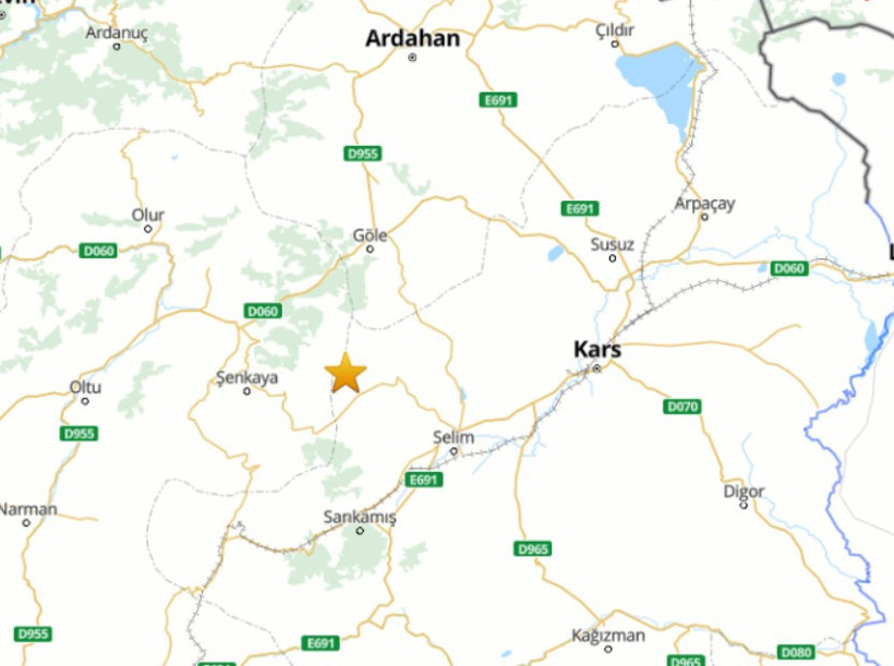 Son dakika: Kars'ta korkutan deprem - Resim : 1