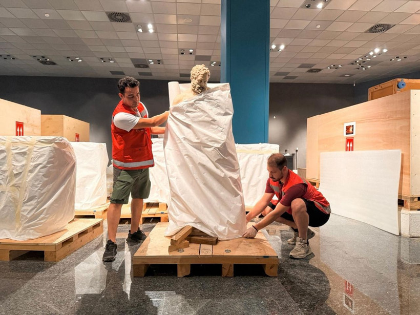 Antalya Arkeoloji Müzesi için düğmeye basıldı: Yorgun Herakles taşınıyor! - Resim: 1