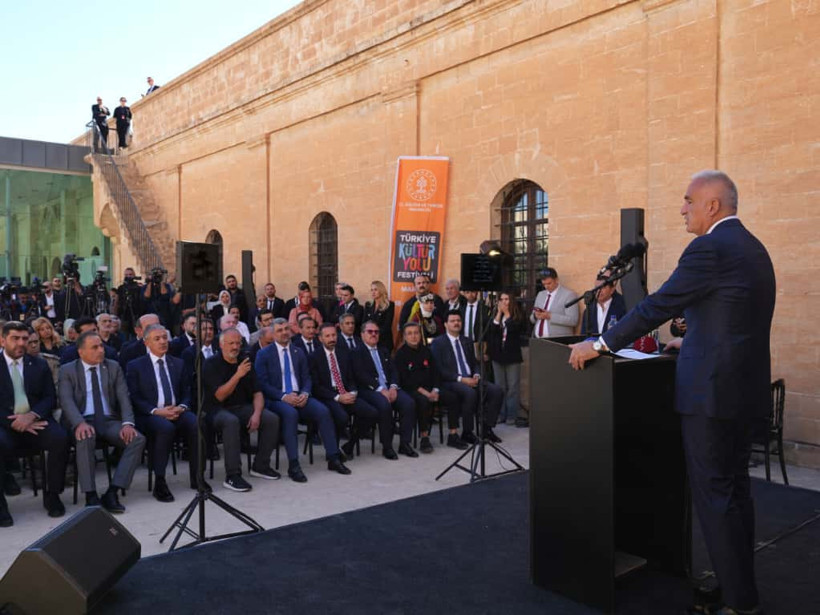 Mardin Kültür Yolu Festivali başladı, Bakan Ersoy: 370 etkinlikte Mardinli hemşehrilerimizi ağırlayacağız - Resim : 2