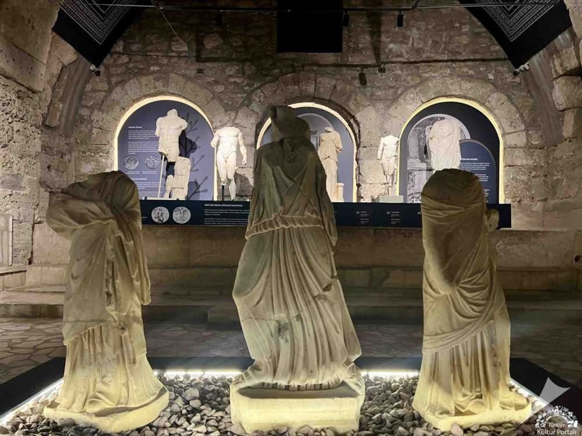 Antalya kültür turizminde rekor yıl: 2025’te müze ve ören yerlerini 3,25 milyon kişi gezdi - Resim: 9