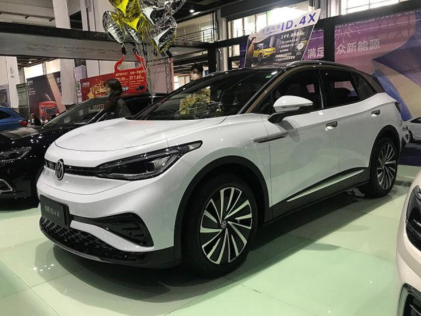 Volkswagen Touareg için elektrikli dönüş planı