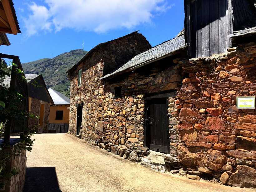 16 kişinin yaşadığı köyü yılda 25 bin turist ziyaret ediyor - Resim: 9