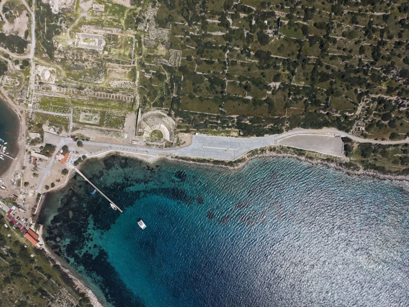 Knidos yenilendi! Tarihi kentte yeni gezi rotaları ve çevre düzenlemesi tamamlandı - Resim: 1