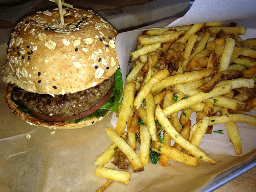 Ünlü hamburger zinciri el değiştirdi - Resim: 10