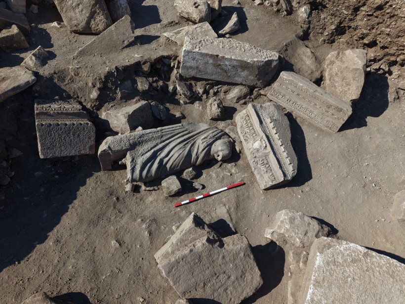 Aspendos'un 1800 yıllık dev heykeli gün yüzüne çıktı - Resim: 12