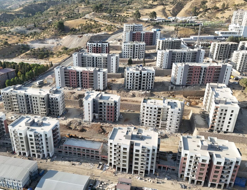 Deprem konutları hızla yükseliyor: Kahramanmaraş'ta hedef yıl sonu teslim - Resim: 3