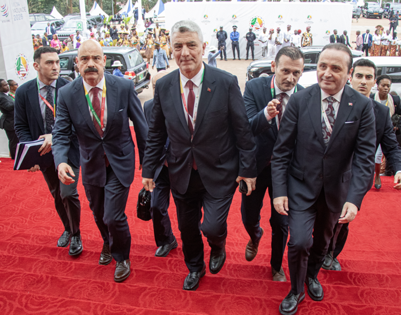 Türkiye’den DTÖ zirvesinde yoğun diplomasi: 140 milyar dolarlık ticaret hedefi masada - Resim : 2