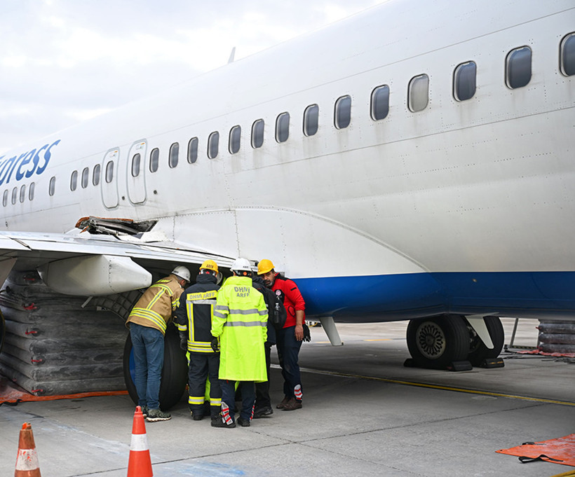Antalya&nbsp;Havalimanı'nda korkutan kaza ucuz atlatıldı - Resim : 1