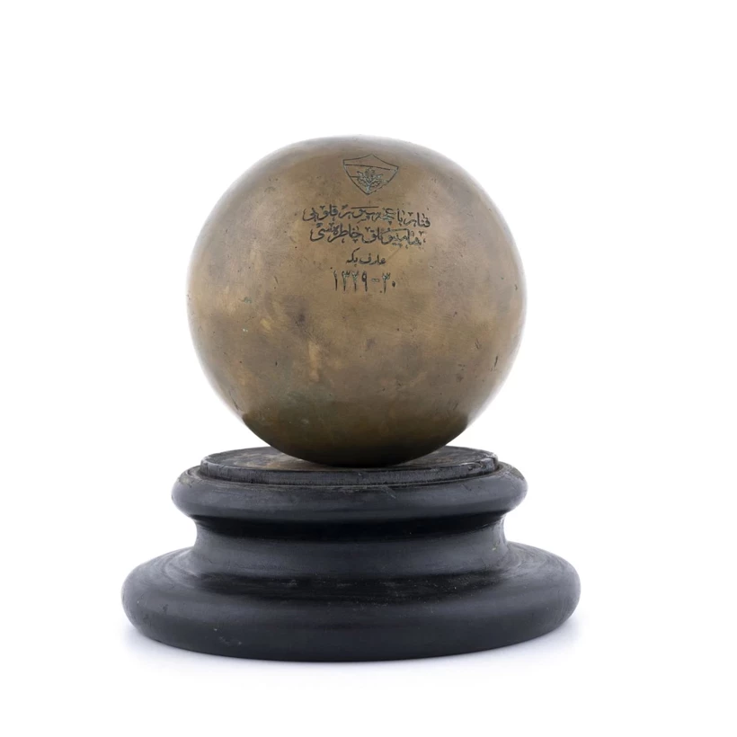 İlk şampiyonluk kupası satışa çıkmıştı: Fenerbahçe'den açıklama geldi - Resim: 3