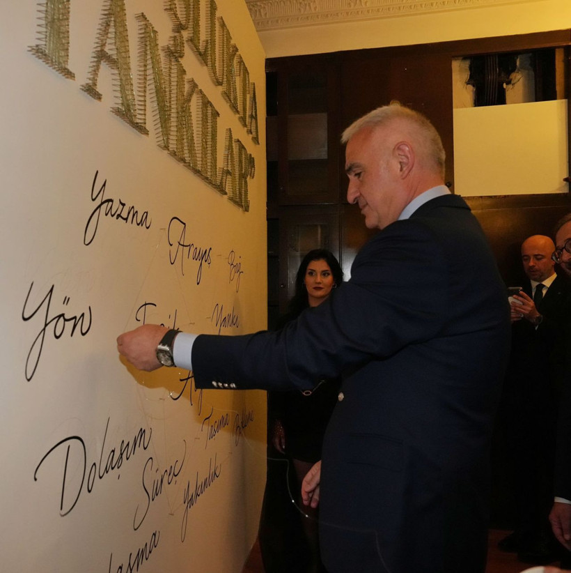 Karaköy Palas yeniden doğdu: ArtıKÜME 2025 ve ODAK Sergisi sanatla kapılarını açtı - Resim: 2